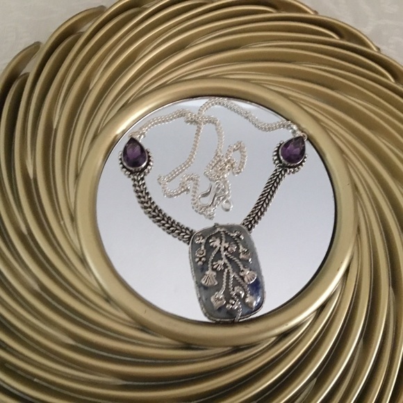 TAMERLANE SQUARE STONE W/ DESIGN ON FRONT AND TWO PEAR AMETHYST STERLING SILVER - Picture 5 of 9